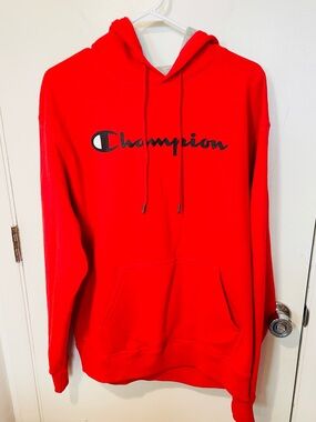 Authentic red Champion mens pullover hoodie sweatshirt sz L